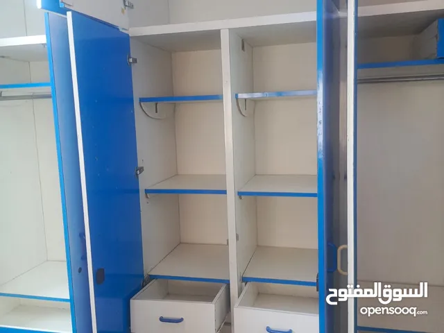 غرفة نوم للبيع مستعمل.مع تختين.فرادات سعر 150 من الاخر