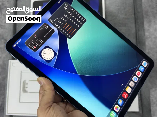 Apple iPad Air 5 64 GB in Um Al Quwain