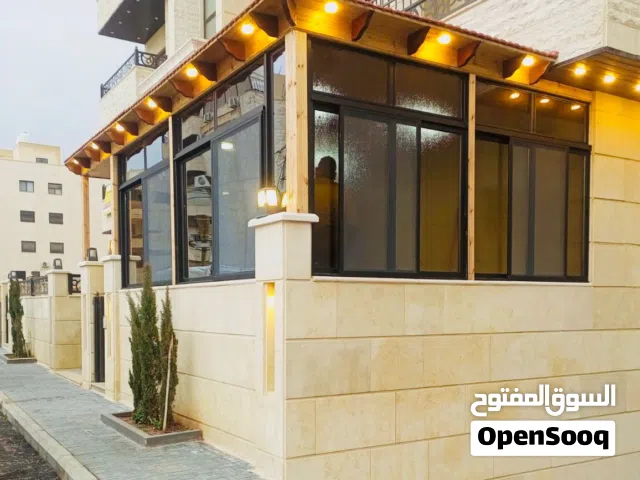 أثاث خارجي فاخر – تفصيل جميع أعمال الزجاج والسيكوريت والألمنيوم