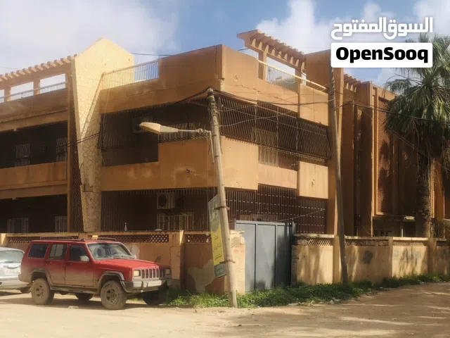عقار فرصة مميزة للمستثمرين