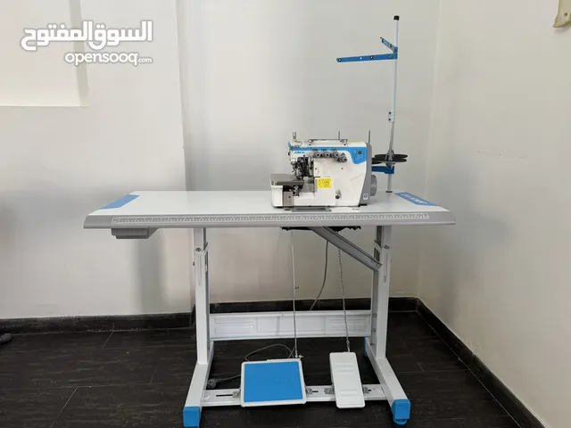 Jack direct drive 4 thread interlock/overlock sewing machine- brand new & full warranty