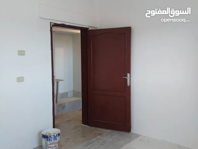 70 m2 2 Bedrooms Townhouse for Rent in Tripoli Al-Hashan