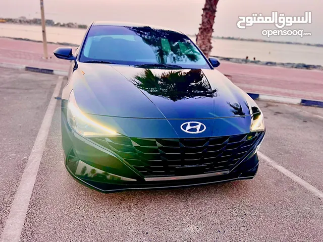 Rent Hyundai Elantra 2021 in Dubai تأجير هيونداي إلنترا 2021 في دبي