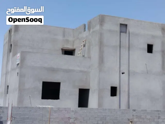 250 m2 4 Bedrooms Townhouse for Sale in Al Dakhiliya Bahla