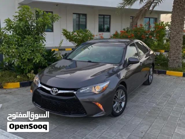 2017 Toyota Camry SE