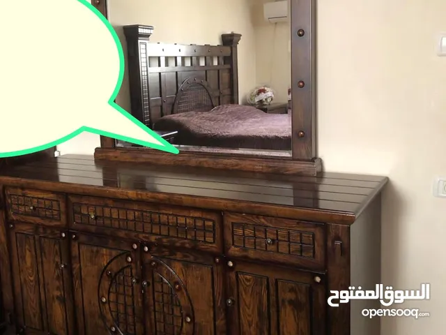 غرفة نوم كاملة مستعملة بحالة جيدة جداً