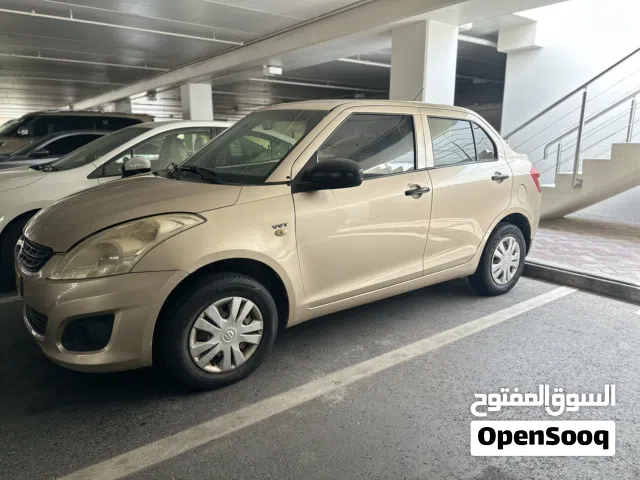 2015 سوزوكي ديزاير Standard