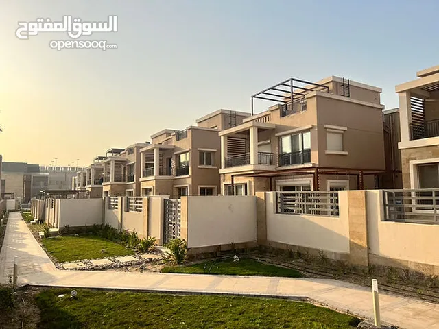 140 m2 3 Bedrooms Apartments for Sale in Cairo Fifth Settlement