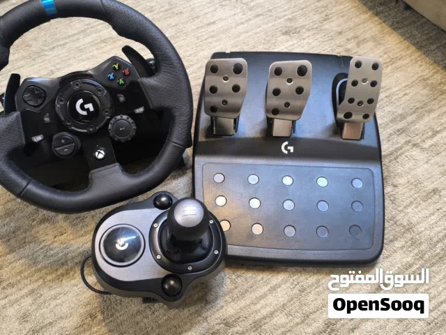 عجلة لوجتيك G923 مع الدواسات والقير واستاند مجاني الاستخدام اقل من شهر