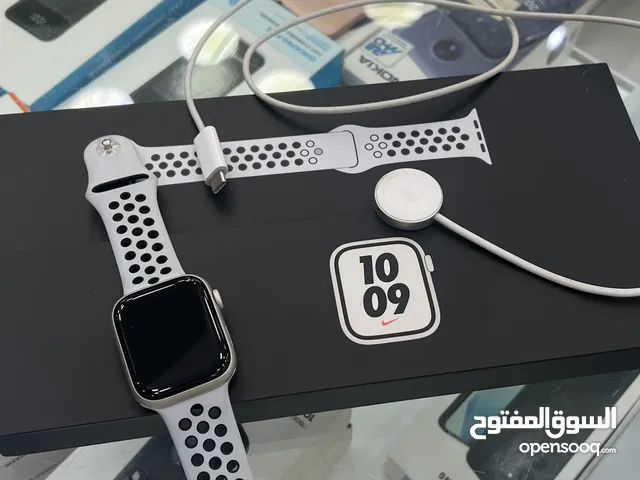 ساعة ابل 7 نايك شبه جديده