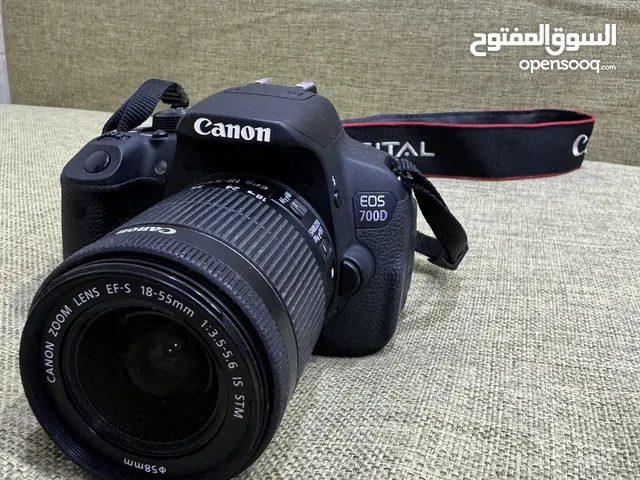كاميرا كانون 700D