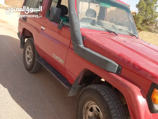 Used Toyota Land Cruiser in Zintan