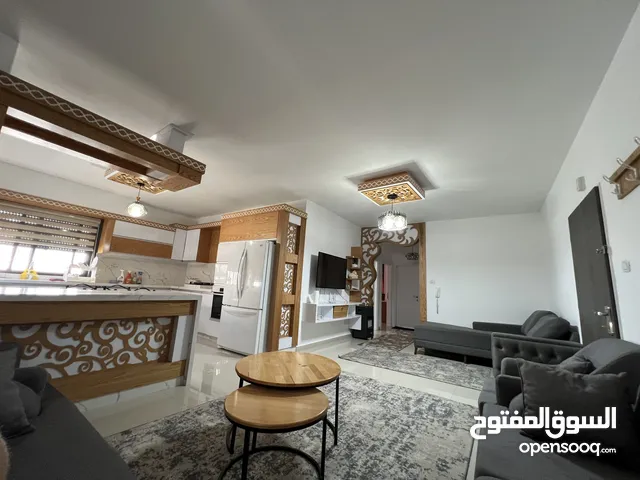 شقة مفروشة سوبر للإيجار في الطيرة - اول شارع الكرمل