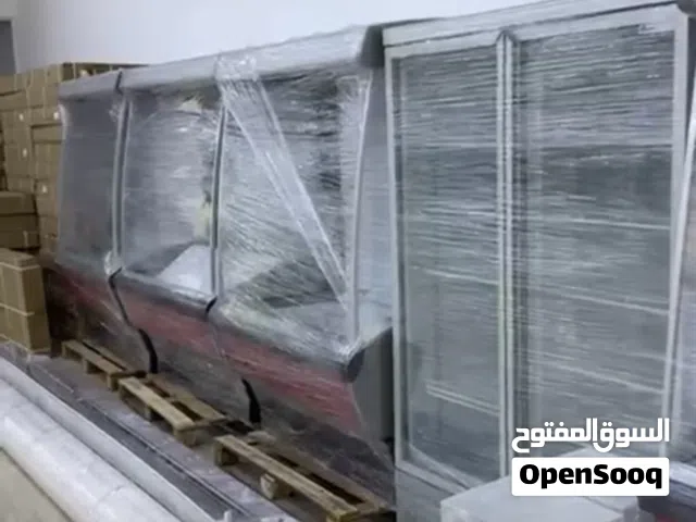 ثلاجات تجارية بحالة ممتازة،