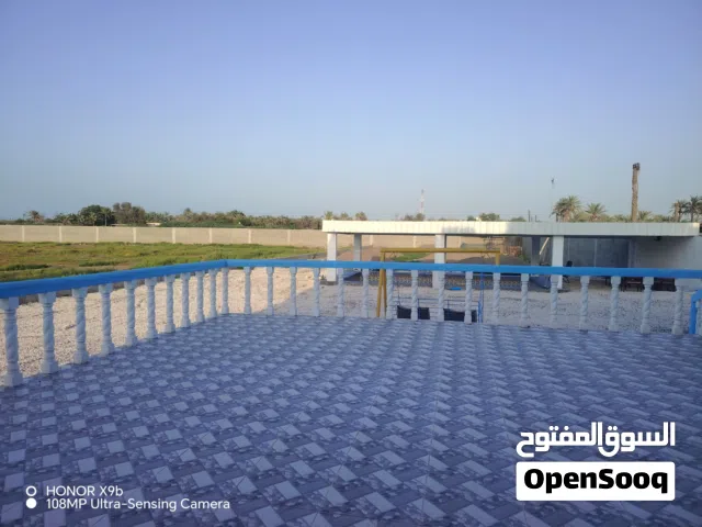 2 Bedrooms Farms for Sale in Al Batinah Suwaiq