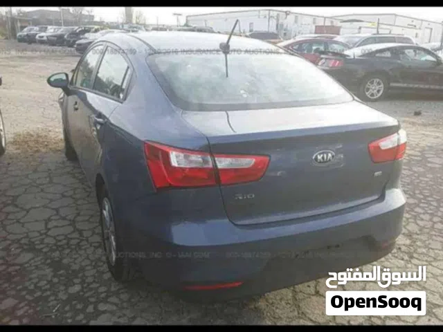 كيا ريو موديل 16 امريكي حادثه دعاميه فقط مبدله نفس لون بدون ايرباك بيها طخات بسيطه كلش ممبينه بصور