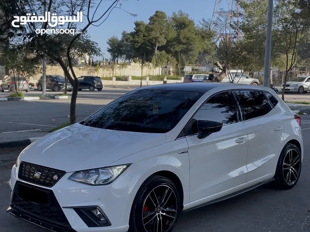 للبيع سيت ابيزا فل كامل بحالة الشركة