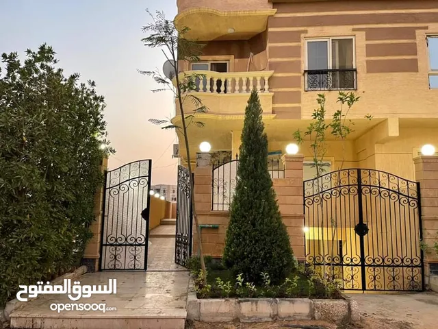 185m2 3 Bedrooms Apartments for Sale in Cairo Shorouk City