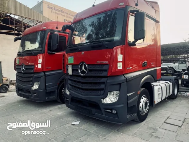 راس تريلا مرسيدس اكتروس