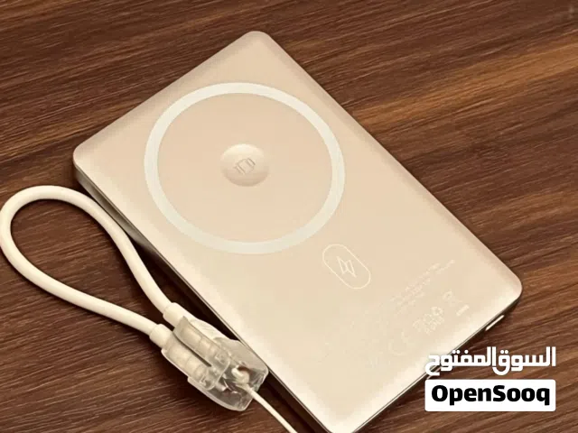 Ultra-Thin Wireless Powerbank (Magsafe) available