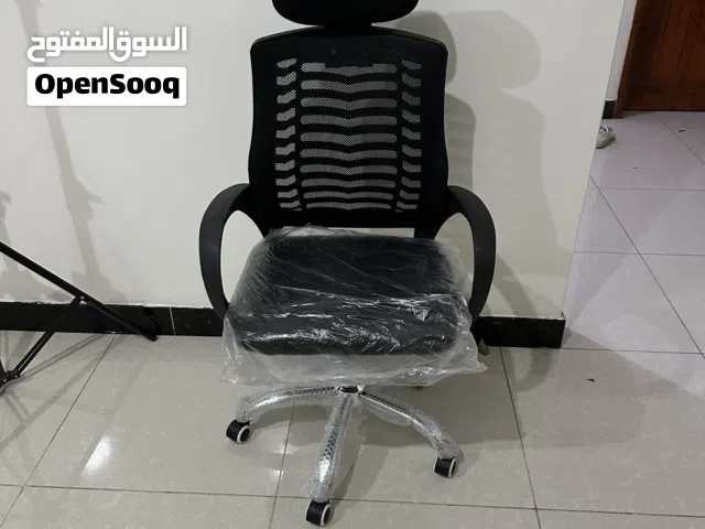 أبو علي لبيع وشراء الأثاث المكتبي المستعمل