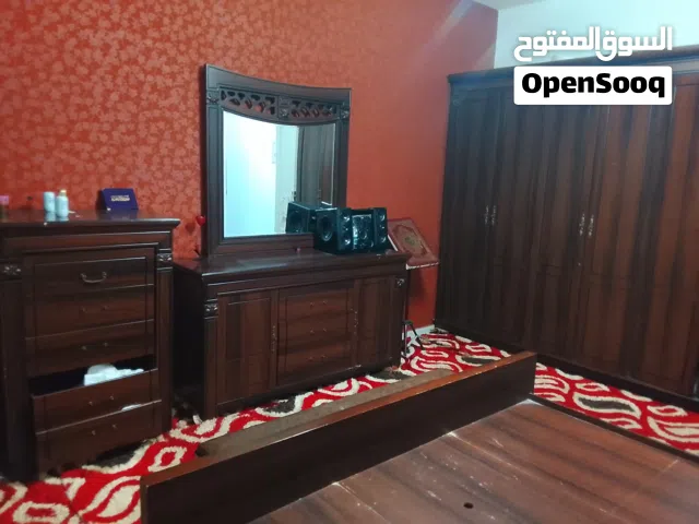 دار نوم زوجية مستعملة للبيع في 9 يوليو