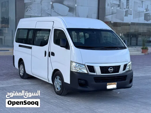 Nissan Urvan 2016 (White)