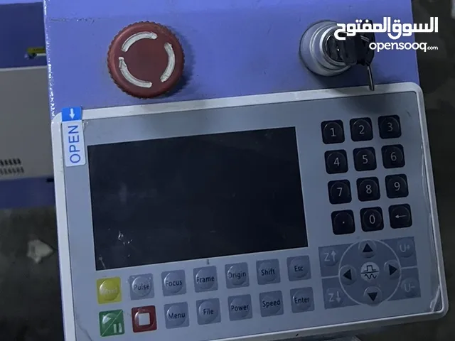 للبيع ماكينة ليزر اكريليك عدد 2