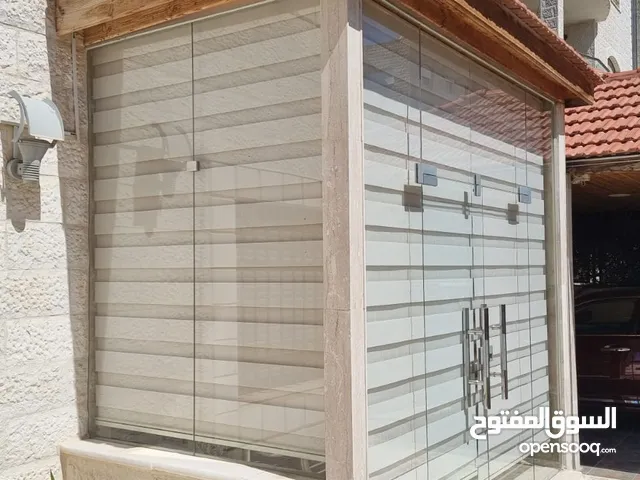 220 m2 3 Bedrooms Apartments for Sale in Amman Khalda