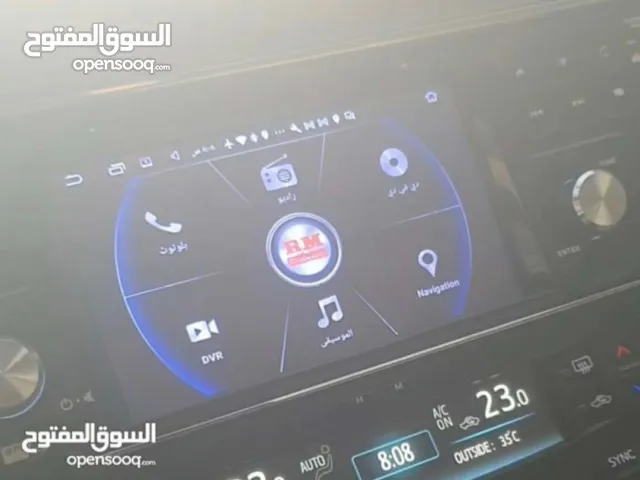 شاشة تويوتا افالون من شركة رود ماستر  مديل 2013 الي 2018 بحاله الجديدة