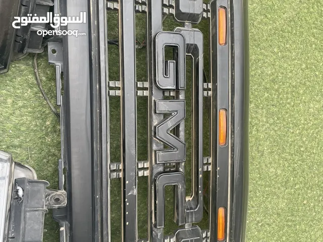 ‏للبيع لتات و شبك ‏وانيت جمس موديل 2015 ‏وفوق
