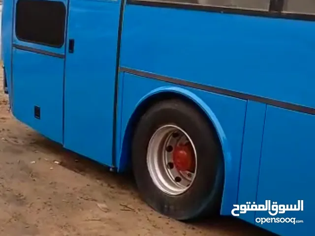 حافله 48 راكب كاش أو شيك أو افارى نقبل ورق 50