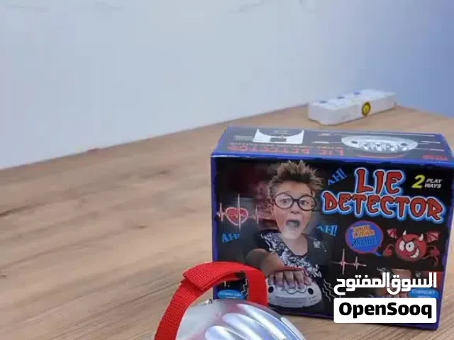 لعبه جهاز كاشف الكذب