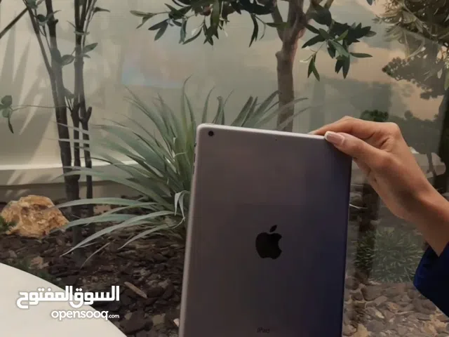 تعليم وترفيه في جهاز واحد –ايباد ابل اصلي  مع 74 لعبة جاهزة