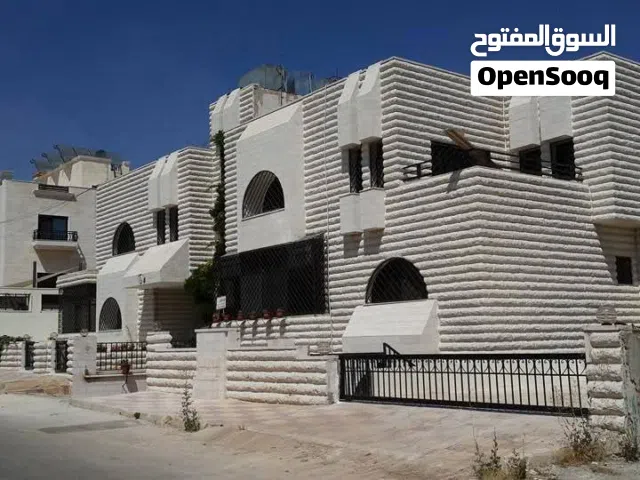 فيلا للبيع خلدا