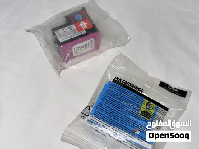 حبر طابعة ملون 303XL جديد ومغلف (متوافق مع HP) New Sealed 303XL Color Ink Cartridge (HP Compatible)