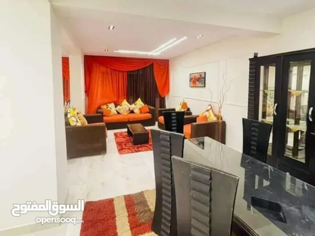 253 m2 More than 6 bedrooms Apartments for Sale in Giza Tersa