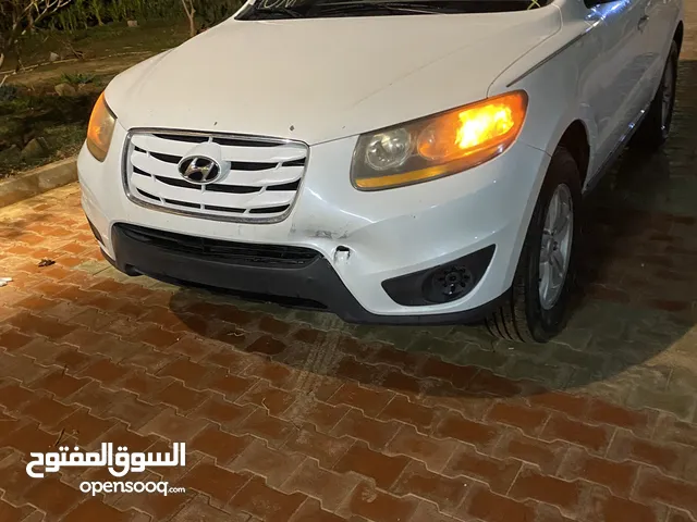 Used Hyundai Santa Fe in Benghazi