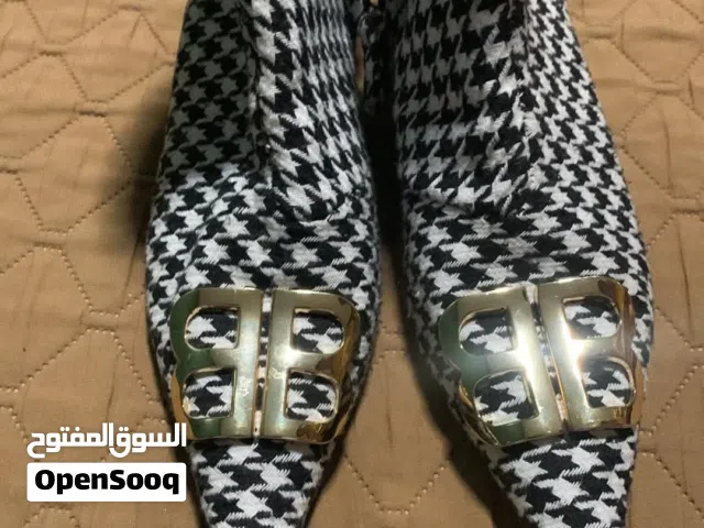 بوت كاحل بالنسياغا أصلي (Balenciaga BB Houndstooth Boots