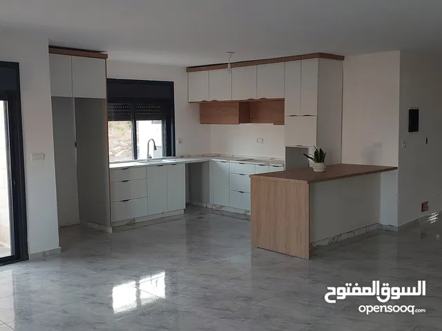 140 m2 3 Bedrooms Apartments for Rent in Ramallah and Al-Bireh Sathi Marhaba