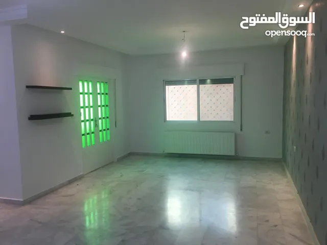 191 m2 3 Bedrooms Apartments for Sale in Amman Daheit Al Rasheed