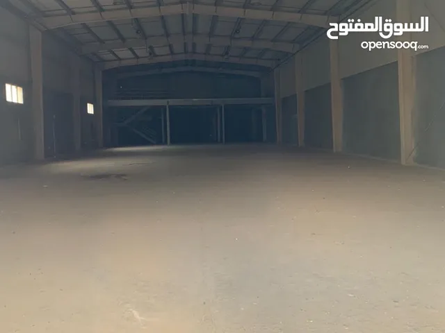 للايجار قسيمة صناعية تصلح لجميع الانشطة