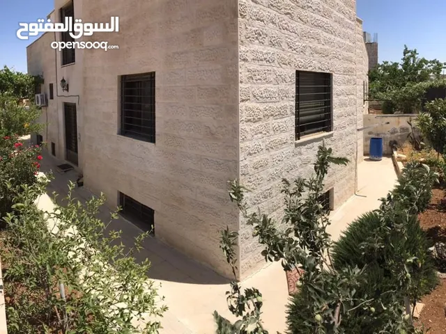 450 m2 More than 6 bedrooms Townhouse for Sale in Amman Sahab