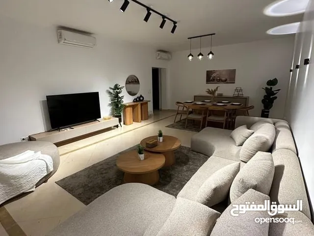 164 m2 3 Bedrooms Apartments for Sale in Cairo First Settlement
