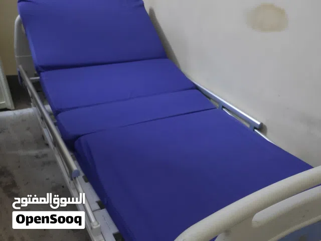 سرير طبي للبيع