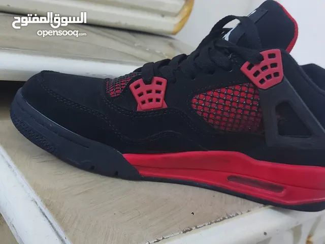 42 Sport Shoes in Basra