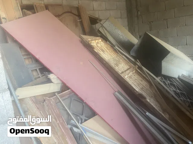 ابواب ونوافذ خشبيه للبيع