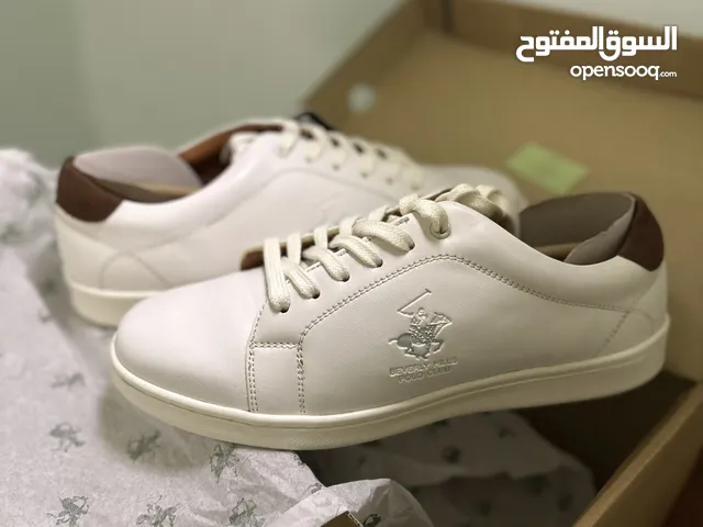 41 Casual Shoes in Muharraq