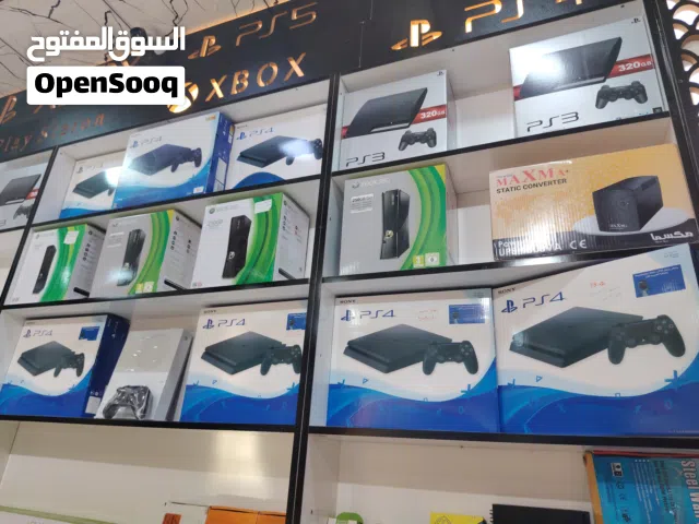 بلي ستيشن 4 كامل ملحقات 2 جويستك