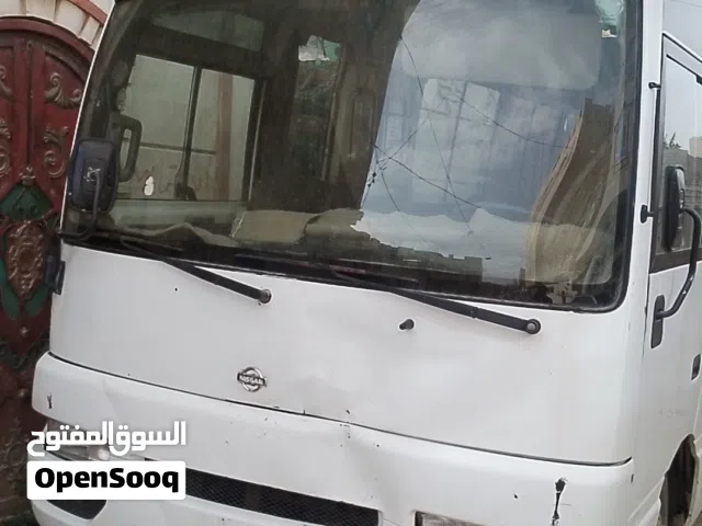 باص حافلة نيسان للبيع 2002